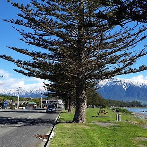 Seaview Motel